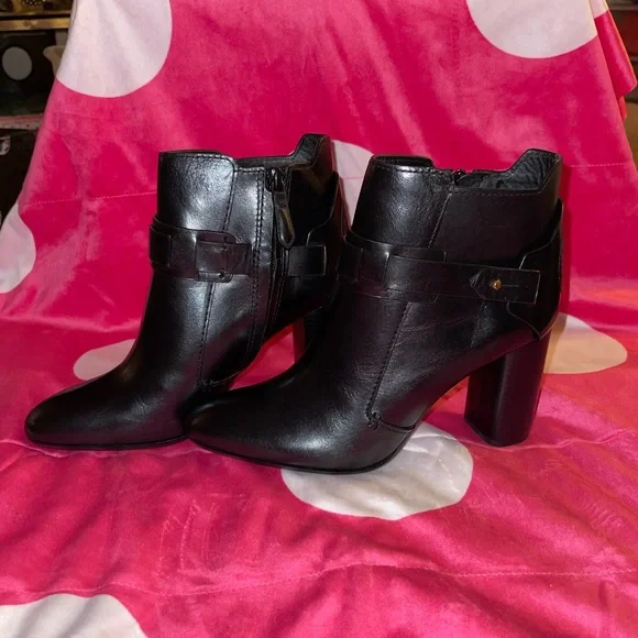 Tory Burch Booties - Picture 2 of 13